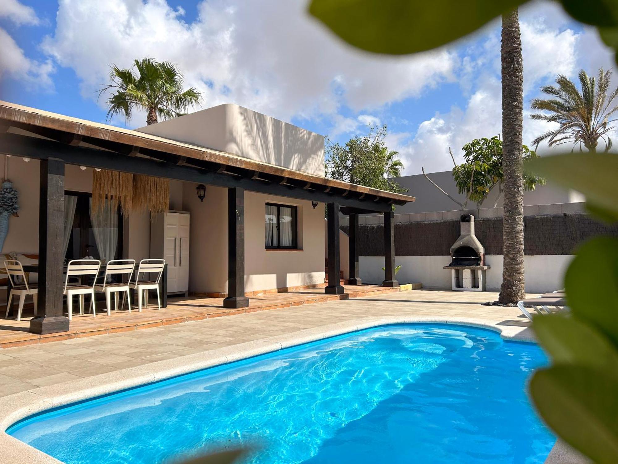 House Boho Palm With Private Heated Pool And Garden, 3 Bedrooms, Wi-Fi Corralejo Zewnętrze zdjęcie